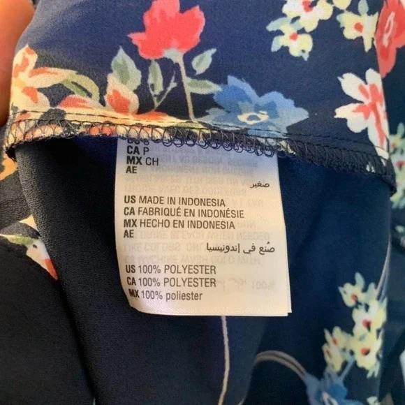 CHARTER Club Bella Blooms Blue Floral Blouse S - Picture 6 of 7